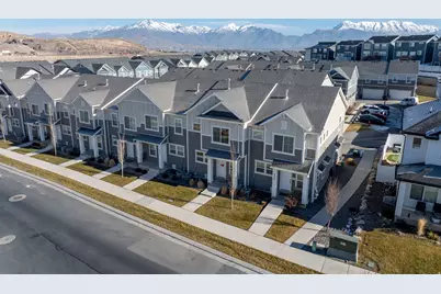 9340 N Vernham Ln E #207, Eagle Mountain, UT 84005 - Photo 28