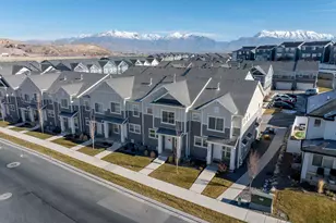 9340 N Vernham Ln E, Eagle Mountain, UT 84005 - Photo 28