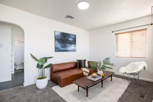 372 N Oakley St W, Salt Lake City, UT 84116 - Photo 2