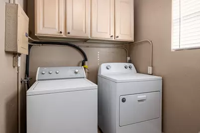 372 N Oakley St W, Salt Lake City, UT 84116 - Photo 14