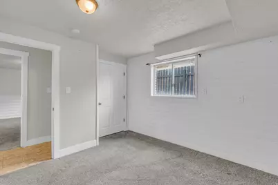 4678 W 3100 S, West Valley, UT 84120 - Photo 38