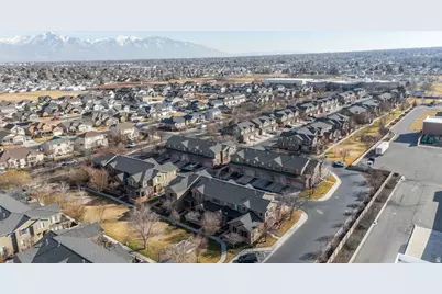 5432 W Brentford Ct, West Valley, UT 84120 - Photo 6