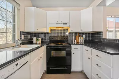 1353 W Ocean Ct, Taylorsville, UT 84123 - Photo 4