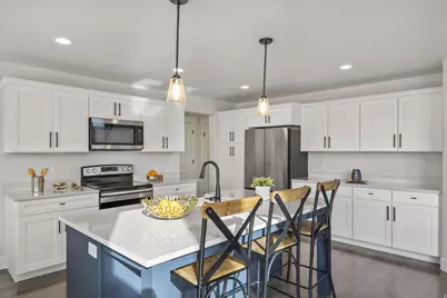 4665 N Eyrie Peak Ln E, Eagle Mountain, UT 84005 - Photo 10