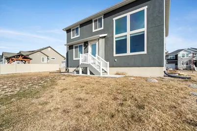 4665 N Eyrie Peak Ln E, Eagle Mountain, UT 84005 - Photo 22