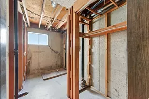 815 E Oxford Dr N, Kaysville, UT 84037 - Photo 32