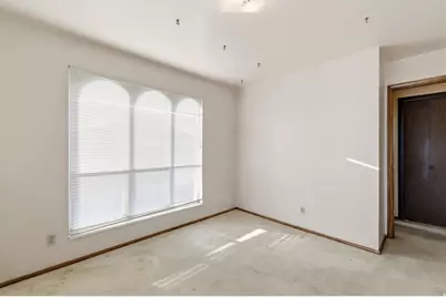 815 E Oxford Dr N, Kaysville, UT 84037 - Photo 20