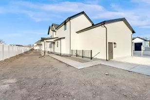 11710 S Myers Park Ln W, Riverton, UT 84065 - Photo 54