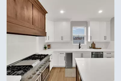 11710 S Myers Park Ln W #106, Riverton, UT 84065 - Photo 16