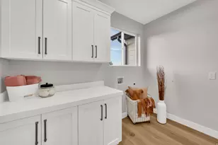 11710 S Myers Park Ln W, Riverton, UT 84065 - Photo 38