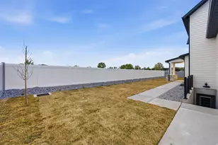11710 S Myers Park Ln W, Riverton, UT 84065 - Photo 64