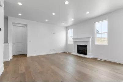 1857 E Moho Mtn, Eagle Mountain, UT 84005 - Photo 8