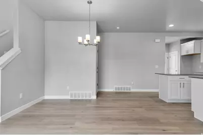 6767 N Star Lake Dr, Eagle Mountain, UT 84005 - Photo 6