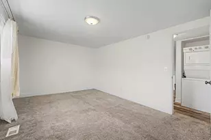 4005 S 300 E, Millcreek, UT 84107 - Photo 8