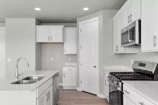 1021 W Sparrow Way, Stansbury Park, UT 84074 - Photo 12