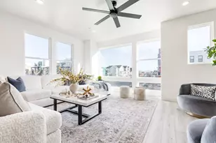 11082 S Lake Run Rd W, South Jordan, UT 84009 - Photo 2