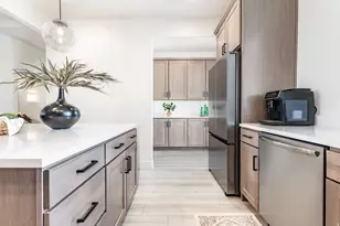 11082 S Lake Run Rd W, South Jordan, UT 84009 - Photo 10