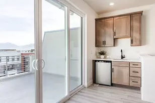 11082 S Lake Run Rd W, South Jordan, UT 84009 - Photo 36