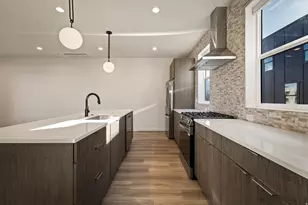 597 E Savvy Cv, Salt Lake City, UT 84107 - Photo 6