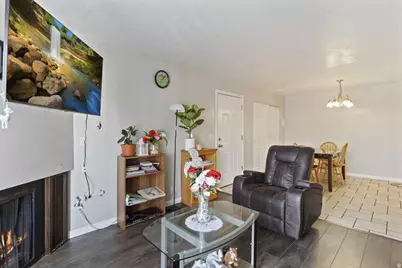 2627 W 5625 S, Roy, UT 84067 - Photo 4