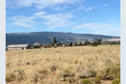 829 E 200 N, Torrey, UT 84775 - Photo 2