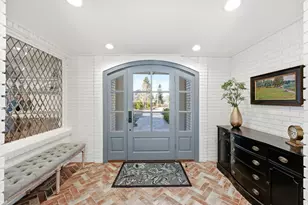 2152 E Crk Rd, Sandy, UT 84093 - Photo 12