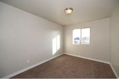 4088 E Oakland Hills Dr, Eagle Mountain, UT 84005 - Photo 30