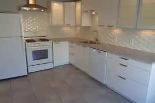 717 S 900 E, Salt Lake City, UT 84102 - Photo 4