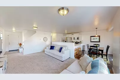 32 E Harmony Ct, Saratoga Springs, UT 84045 - Photo 4