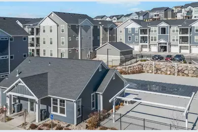 1806 W Newcastle Ln #301, Saratoga Springs, UT 84045 - Photo 4