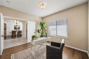 9225 N Mount Airey Dr, Eagle Mountain, UT 84005 - Photo 30