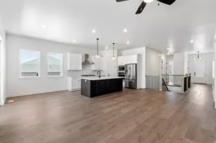 1858 West View Cv W, Santaquin, UT 84655 - Photo 4