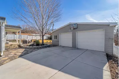 2528 E 3225 S, Millcreek, UT 84109 - Photo 30