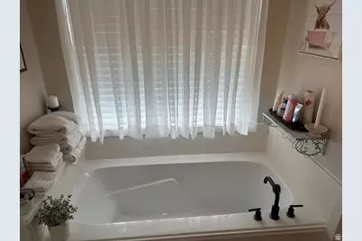 5010 N Bald Eagle Dr, Enoch, UT 84721 - Photo 18