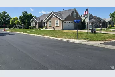 969 S Cove Rd, Saratoga Springs, UT 84045 - Photo 2