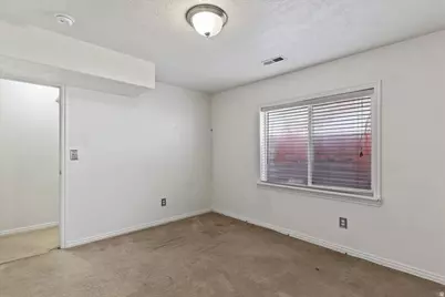 8961 S Mayflower St, West Jordan, UT 84088 - Photo 16