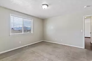 8961 S Mayflower St, West Jordan, UT 84088 - Photo 22