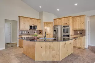 1483 E Tumbleweed Way, Draper, UT 84020 - Photo 8