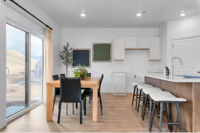 305 E Levengrove Dr #228, Lehi, UT 84048 - Photo 8