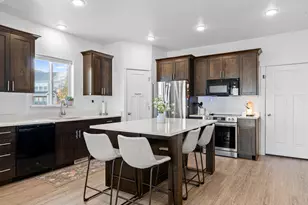 2741 E Iron Bark Alley, Eagle Mountain, UT 84005 - Photo 8