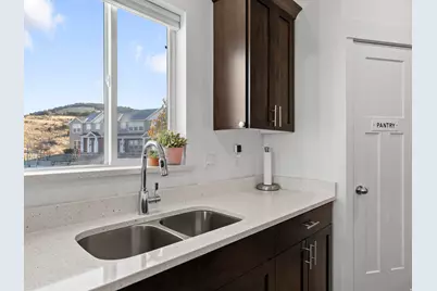 2741 E Iron Bark Aly, Eagle Mountain, UT 84005 - Photo 10