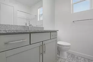 6073 W Esker Terrace Ln, West Jordan, UT 84081 - Photo 12