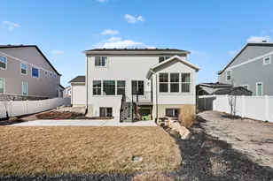 6073 W Esker Terrace Ln, West Jordan, UT 84081 - Photo 18