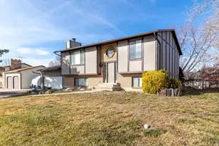 722 W 2250 N, West Bountiful, UT 84087 - Photo 1
