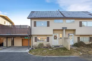 1923 W Homestead Farms Ln S, West Valley, UT 84119 - Photo 2