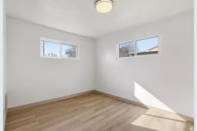 4552 W 5135 S, Kearns, UT 84118 - Photo 16