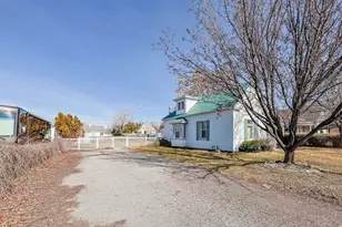 205 E 4800 S, Murray, UT 84107 - Photo 24