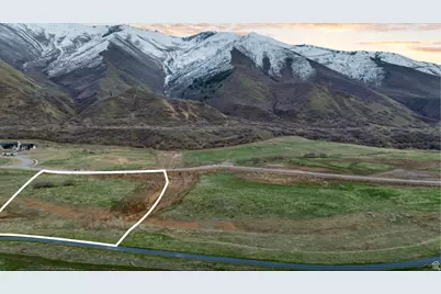 1906 S Preserve Dr, Mapleton, UT 84664 - Photo 4