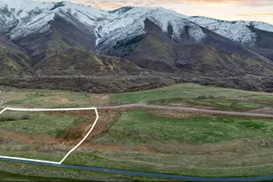 1906 S Preserve Dr, Mapleton, UT 84664 - Photo 4