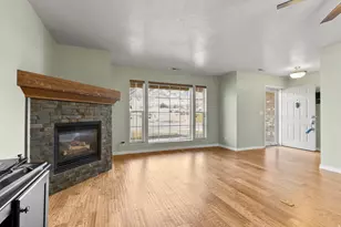 275 N Mountain Ln W, Providence, UT 84332 - Photo 4